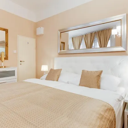 Wenceslass Square Luxury Appartement *